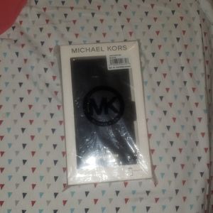 Michael Kors I phone 7 plus folio case